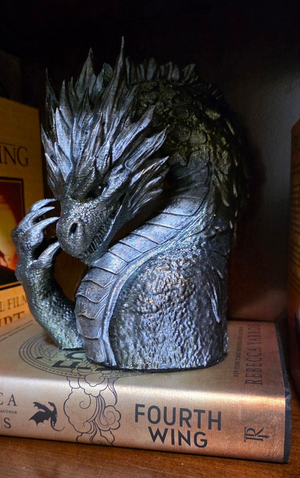 Dragon bookshelf decor